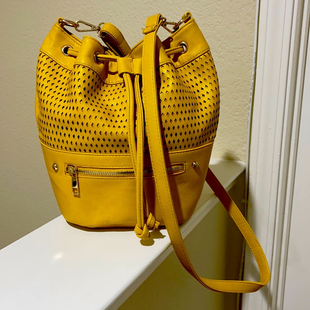 Bucket Bag, Yellow, Lightly Used